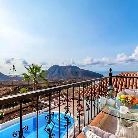 Villa Pandora Chayofa